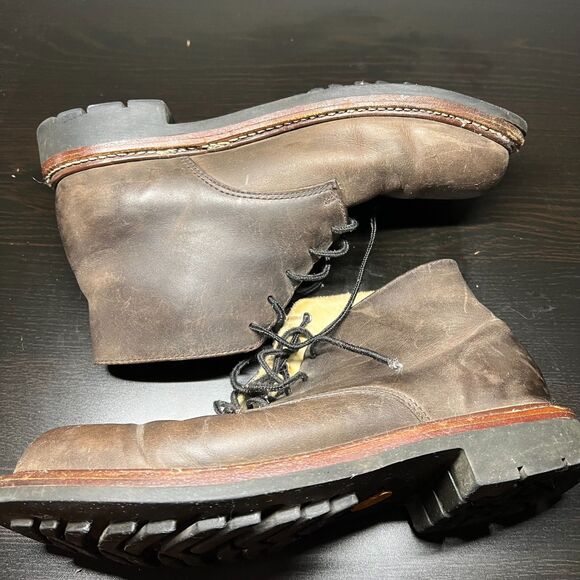 LL Bean Men\'s 9.5M Brown Leather Chukka Vibram Hiking Boots KV05 04 Round Toe